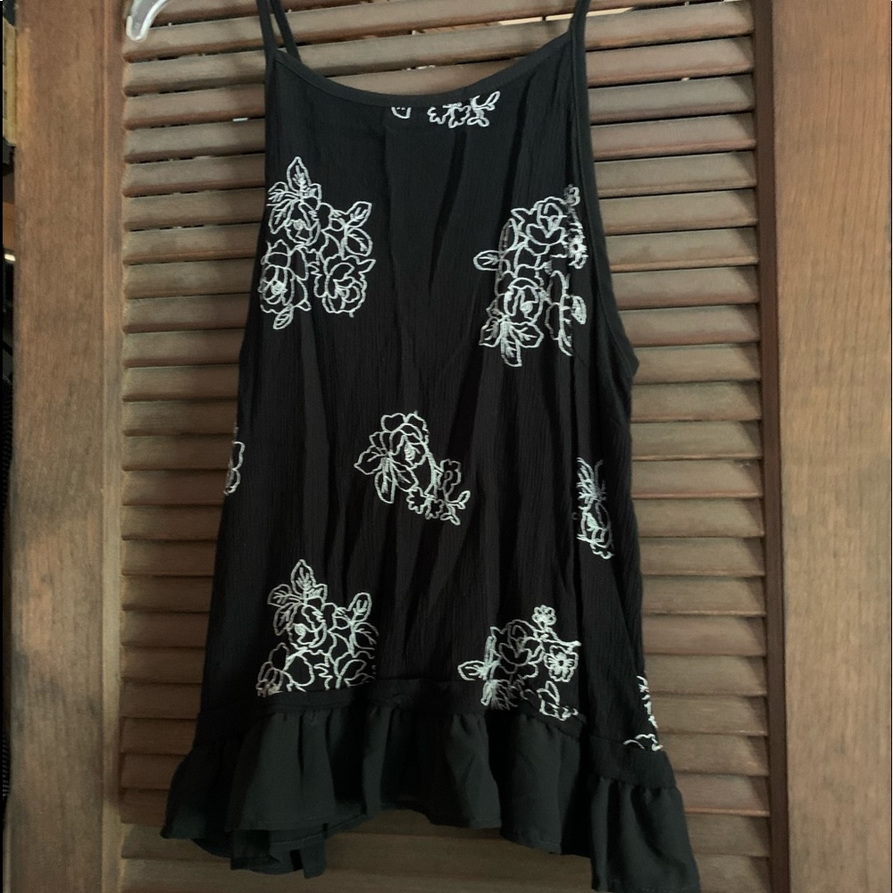Sleeveless top